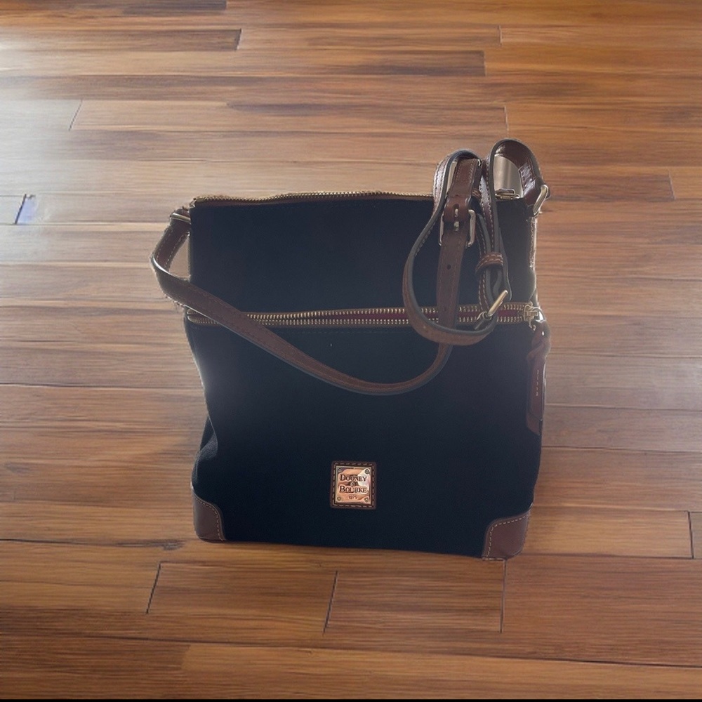 Dooney and Bourke Crossbody